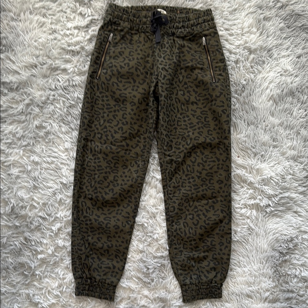 Woman’s joggers